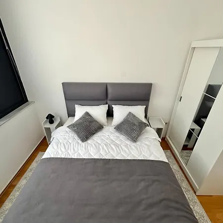 Addu Lux * Sarajevo